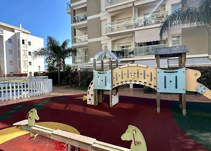 2 Bedroom In With Pool *