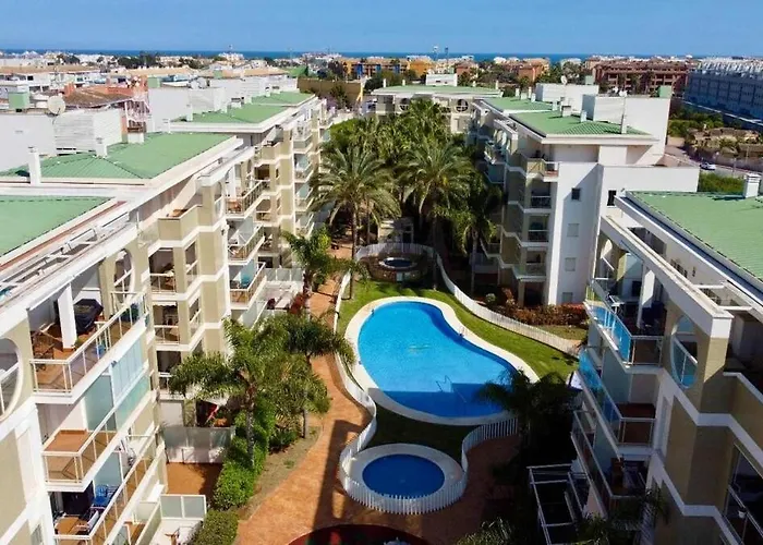 2 Bedroom In With Pool * Dénia