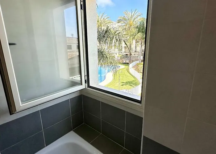 Appartement 2 Bedroom In With Pool